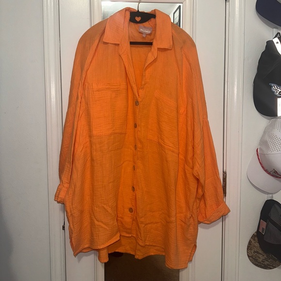 SMYMM John’s Button Down - Picture 2 of 13